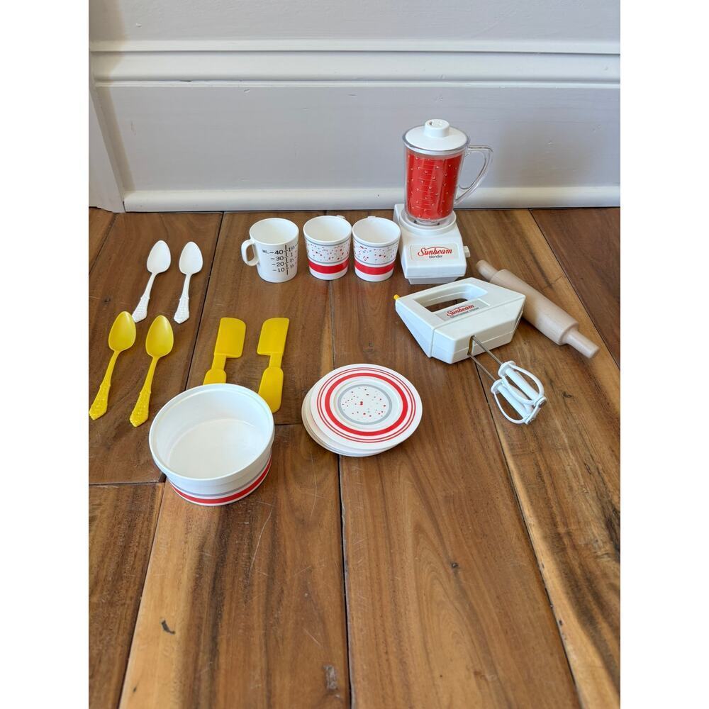 Vintage 1980s Betty Crocker Chilton Kitchen Appliances Toys Pretend Play Set